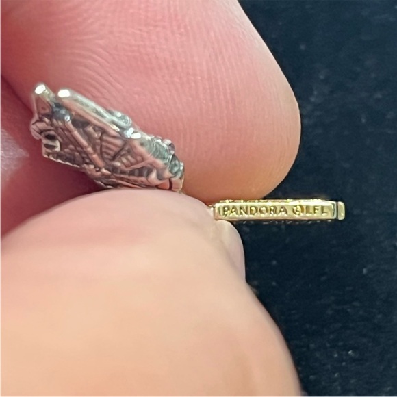 Pandora Star Wars Millennium Falcon Dangle Charm - Picture 7 of 9